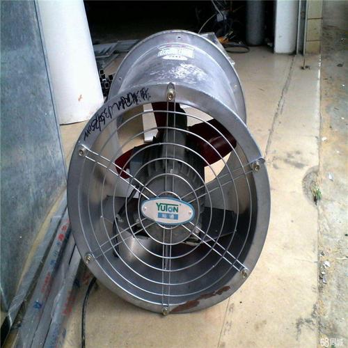 成都食堂油烟机清洗价格指南 大型油烟机清洁一站式服务供应